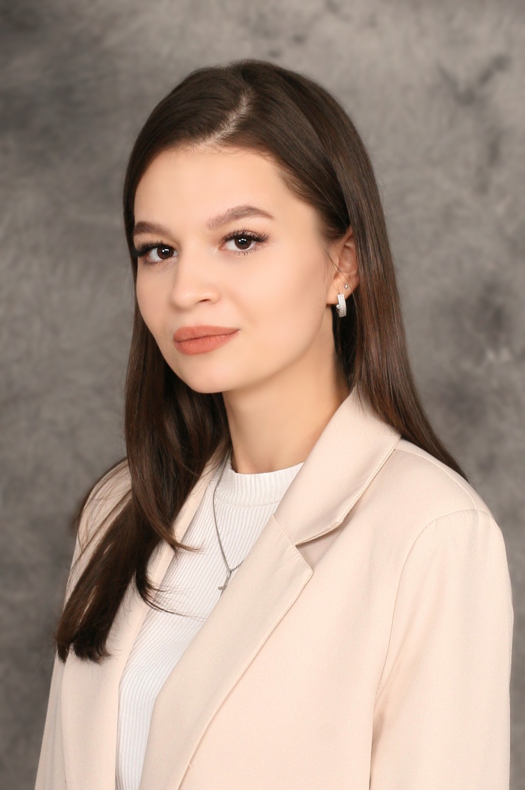 Петанова Алина Юрьевна.
